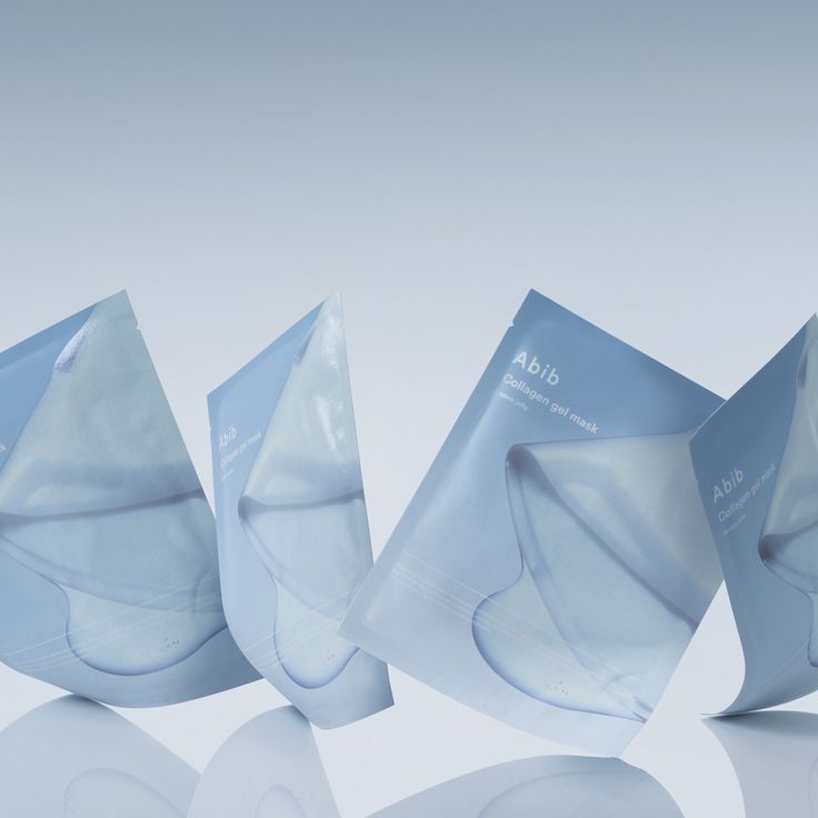 Abib Collagen Gel Mask Sedum Jelly applied on face, featuring a clear jelly texture for hydrating and nourishing skin.