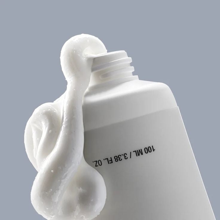 Jar of Anua 3 Ceramide Panthenol Moisture Barrier Cream by SELENAIRE, showing the cream's smooth, creamy texture in a white jar.