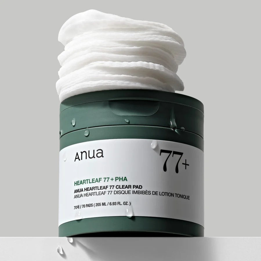 Selenaire Anua Heartleaf 77% Clear Pad with soothing heartleaf extract and exfoliating properties, shown in a close-up image.