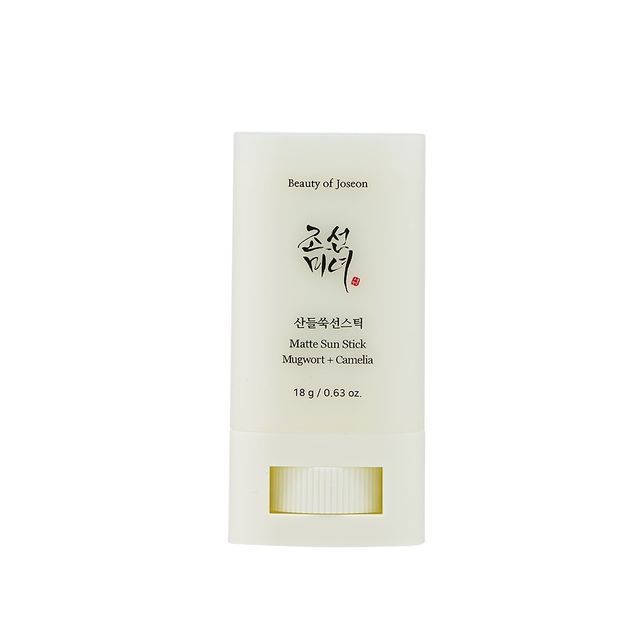 Beauty of Joseon Matte Sun Stick by SELENAIRE, a portable sunscreen with a matte finish in a sleek stick format.