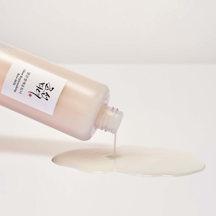 Beauty of Joseon Glow Replenishing Rice Milk from SELENAIRE, showcasing a skincare bottle with rice milk for glowing skin.