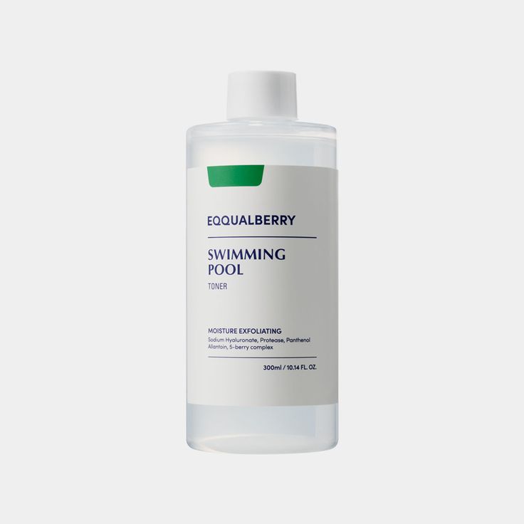 SELENAIRE EQQUALBERRY swimming pool toner, vibrant purple liquid in a clear bottle, designed for pool water treatment.