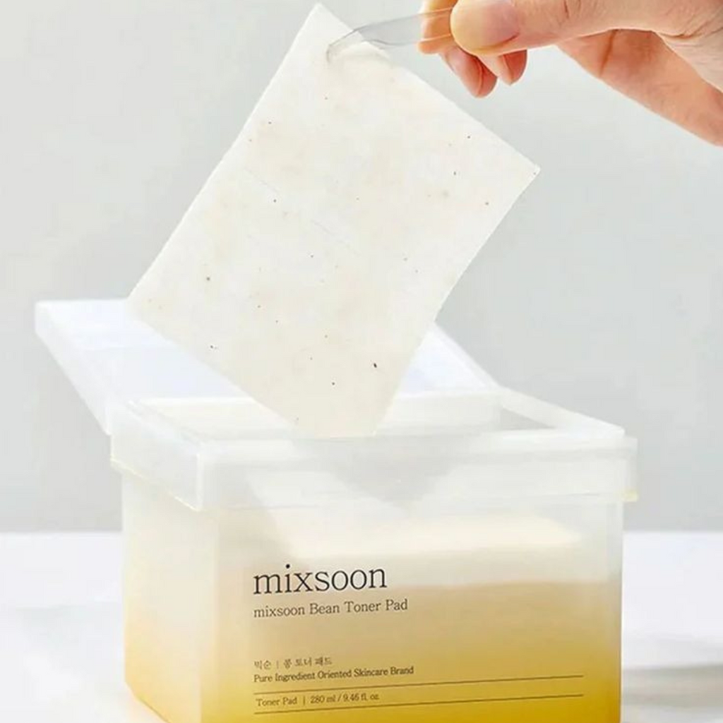 SELENAIRE Mixsoon Bean Toner Pad showing textured cotton pad with toner solution for skincare application