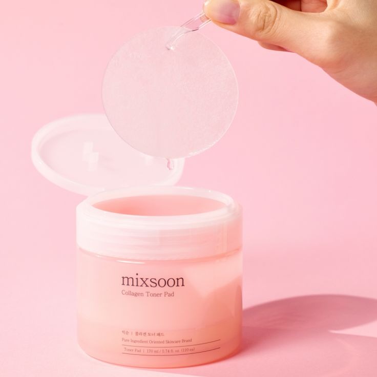 SELENAIRE Mixsoon collagen toner pad with soft cotton pad and collagen infusion for refreshing skin care.